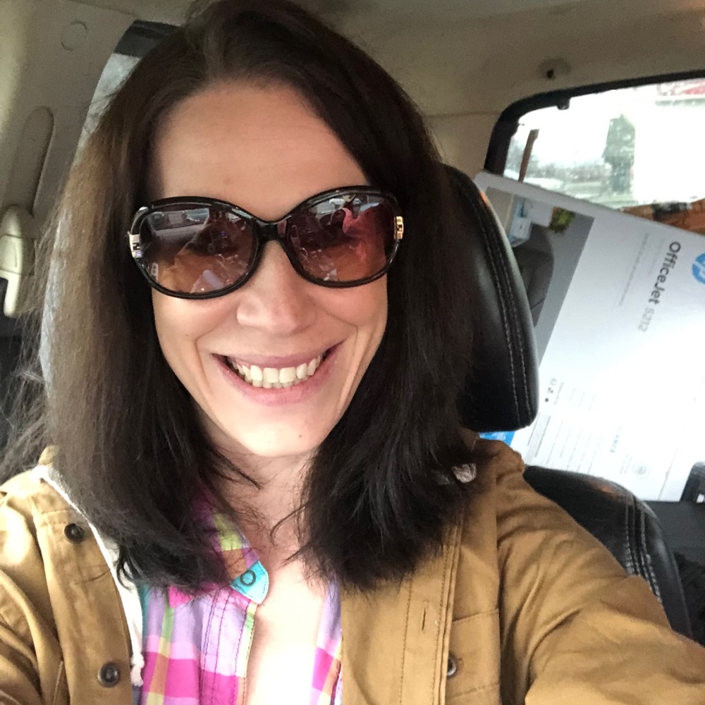 Meet your Posher, Leanne